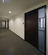 One Goethe Plaza: office corridor standard level 2