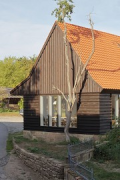 Sh/leep Barn: western façade, fig. 1
