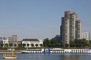 Social Economics Bank: Cologne Rhine-park shore-view, fig. 1