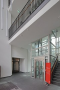 Sparkasse Neu-Ulm: service-center stair-case
