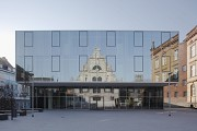St. Leonhard-extension: mirroring Jesuit-church