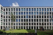 SV Sparkassenversicherung, Mannheim: courtyard, fig. 3