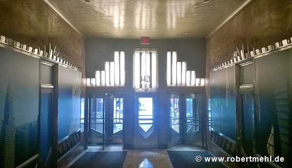 Robert Mehl Bild Chrysler Building Sudlicher Eingang Von