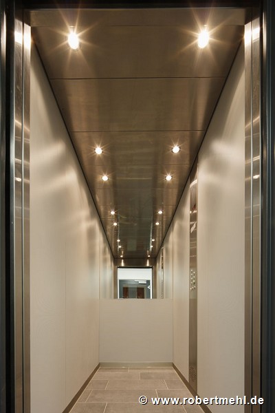 Rütscher Str. 182 (Höver-Haus) 2013: Aufzug