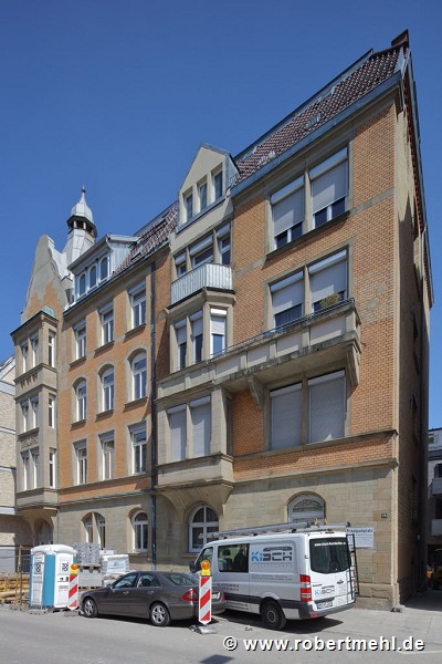 Wohnquartier Rötestraße Straßenansicht sanierter Altbau