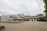 Das Gymnasium Altlünen ist von Deilmann's typischer Gebäudestufung gepägt