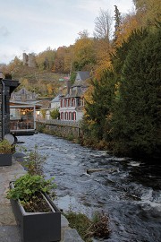 Rurtal mit historischen Tuchmacherterrassen, Monschau, D