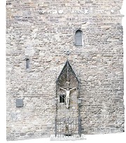 Ostfassade Granusturm, Sockelzone