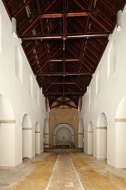 Salvatorkirche: Hauptschiff, leer