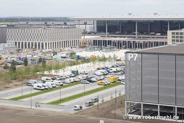 BER airport, Berlin: elevated view of terminal courtyard