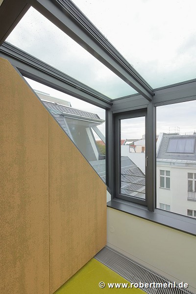 Kurfürstendamm 188: roof-level-office, workbox Schlüter-street