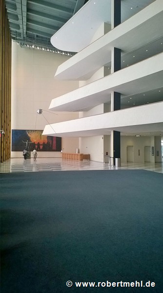 UN-Headquarters: General Assembly entrance-lobby