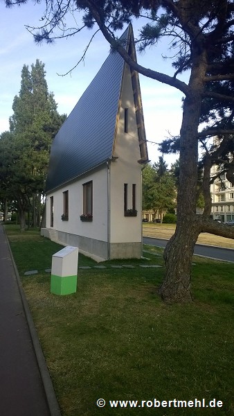 Erwin Wurm: Narrow House