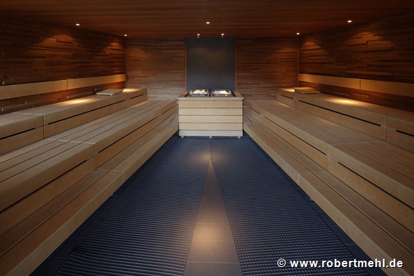 Lentpark: inner view of outside sauna