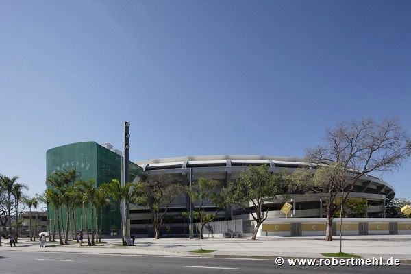 Maracanã stadium: southwestern view with stair-tower 2