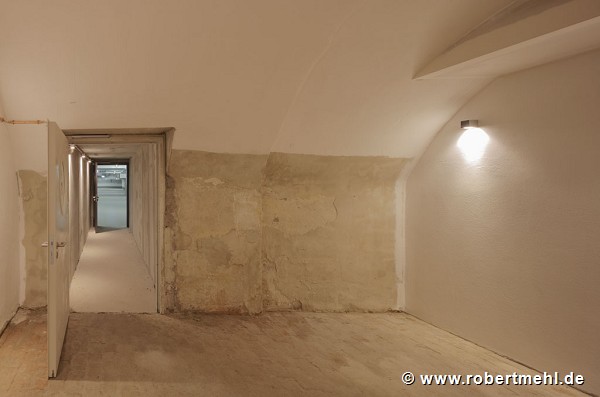 Röte-streetquarter-housing, historic refurbishment: basement