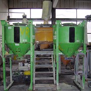 The 1-t mixing plant can be dismantled