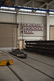 Hahner Technik: plate floor trolley on rails