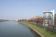 Skyline towards the river Maas: On the right the Bonnefantenmuseum, followed by Snozzi's building; in the backgroud the bridge of R. Greisch